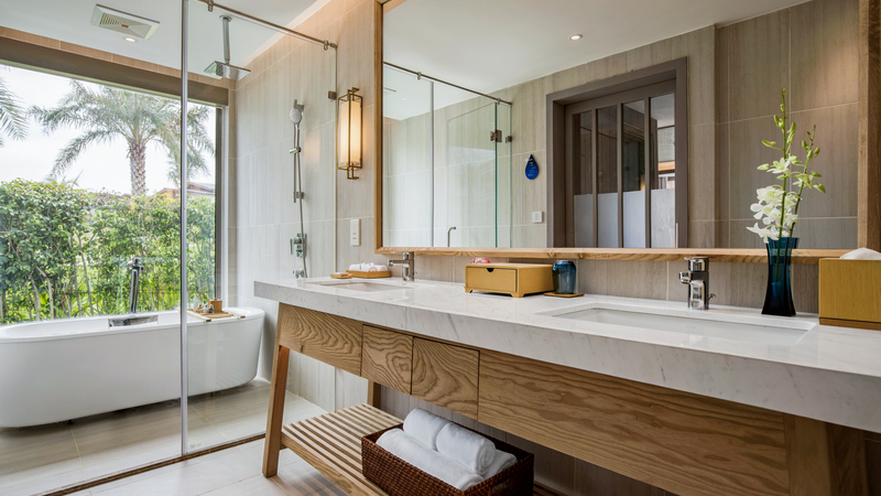 s-villa-bathroom-1-cr-800x450